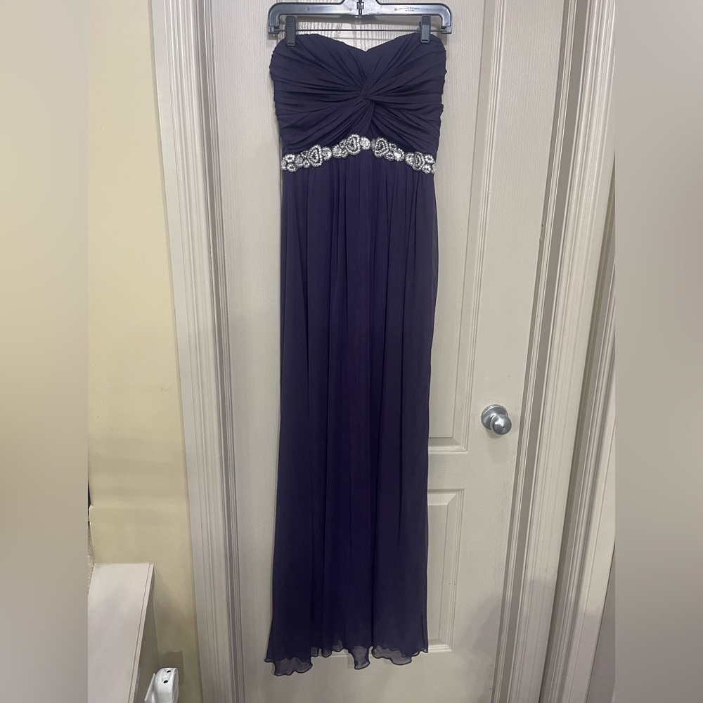 David’s bridal bridesmaid Elegant Purple Strapless Dress
NWT